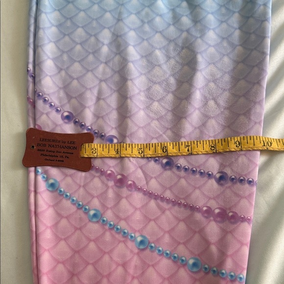NEW Mermaid Tail Swim, Costume or Fun Photo Shoot - Picture 6 of 13